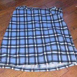 rue 21, size meduim skirt, blue, white and black plaid.